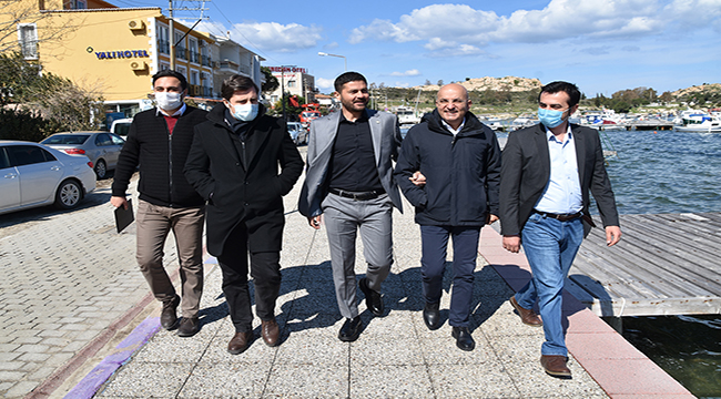 CHP İZMİR İL BAŞKANI DENİZ YÜCEL ve İZMİR MİLLETVEKİLİ MAHİR POLAT, FOÇA'YI ZİYARET ETTİ