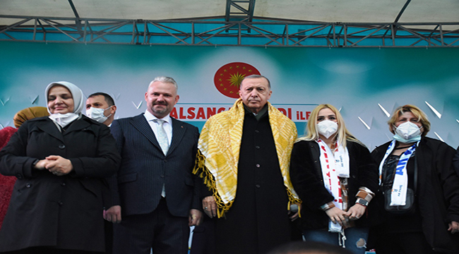 MENEMEN'DE TARİHİ GÜN