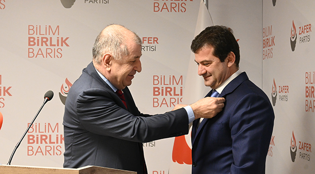 Siyaset ve Akademi Dünyasının Tanınmış İsimleri Zafer Partisi'ne Katıldı