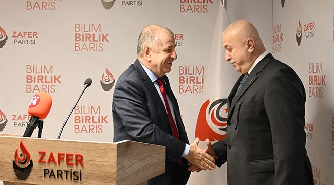 Siyaset ve Akademi Dünyasının Tanınmış İsimleri Zafer Partisi'ne Katıldı