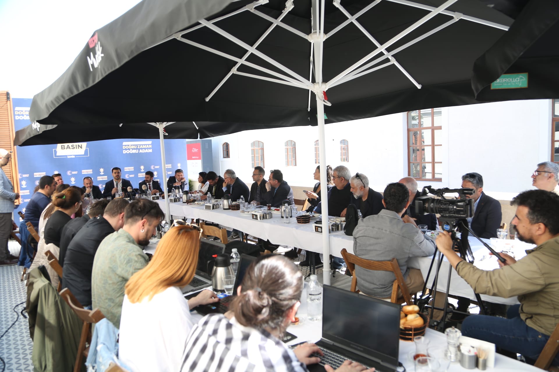 Milletvekili Adayı İnan, basın mensuplarıyla bir araya geldi