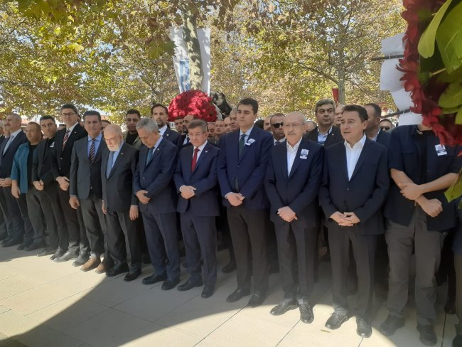 Ali Babacan’ın Babası son yolculuğuna uğurlandı