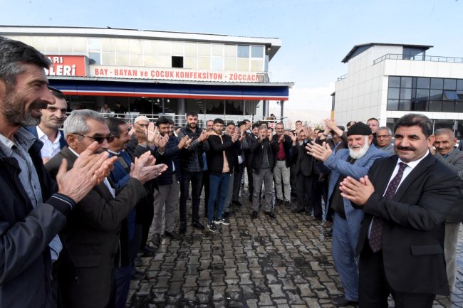 Hayırsever İş İnsanı Hayrettin Özdemir Belediye Başkan aday adayı oluyor