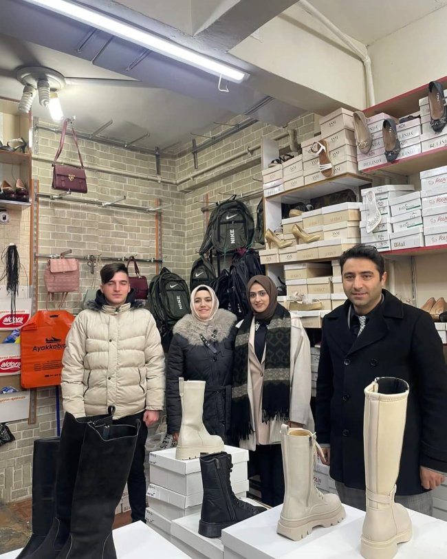 AK Parti Aziziye Belediye Başkan aday adayı Sibel Mutlu durmak bilmiyor