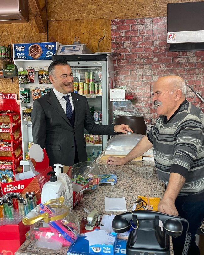 İYİ PARTİ'Lİ KARATAŞ'TAN ESNAF ZİYARETİ