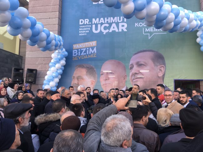 YAKUTİYE'DE SKM AÇILIŞI MİTİNGE DÖNÜŞTÜ