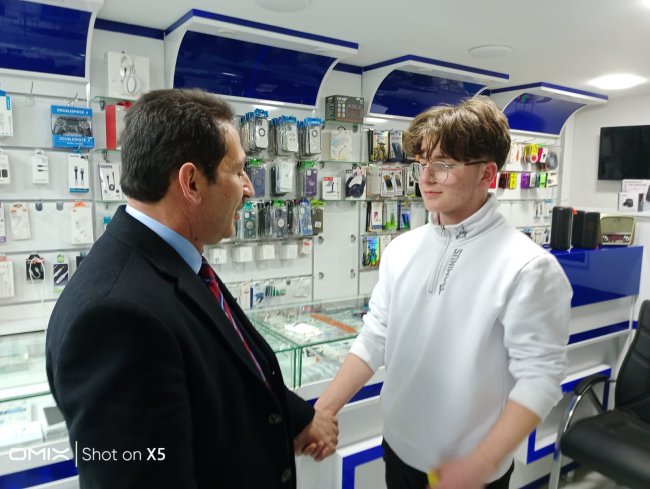 YRP'li Kocaman'dan esnaf ziyareti