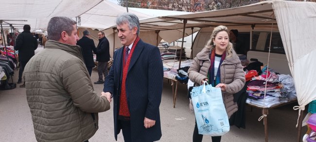 DEVA'NIN ADAYLARINDAN PAZAR ZİYARETİ