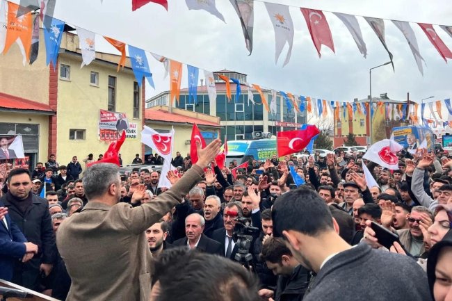 AK Parti Köprüköy Seçim Koordinasyon Merkezi açıldı