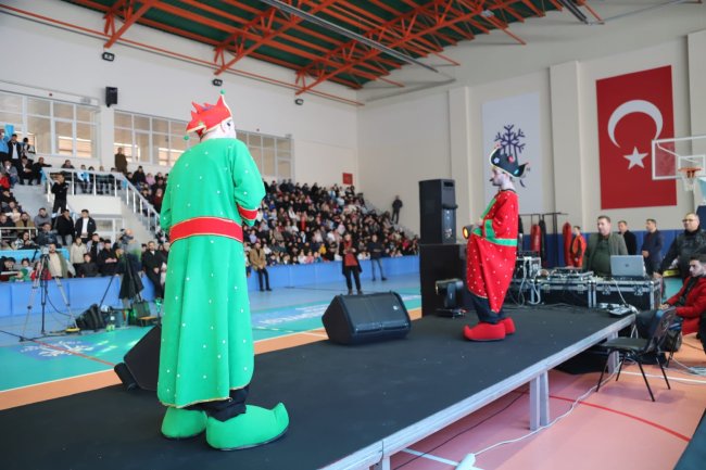 Başkan Sunar: Çocuklarımız aydınlık yarınlarımız