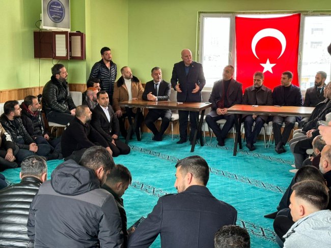 Başkan Sekmen Galericiler Sitesi esnafıyla bir araya geldi