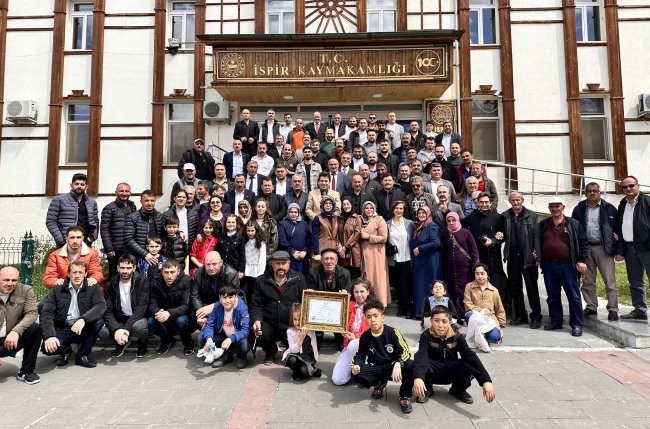 İspir Belediye Başkanı Ahmet Coşkun Mazbatasını Aldı