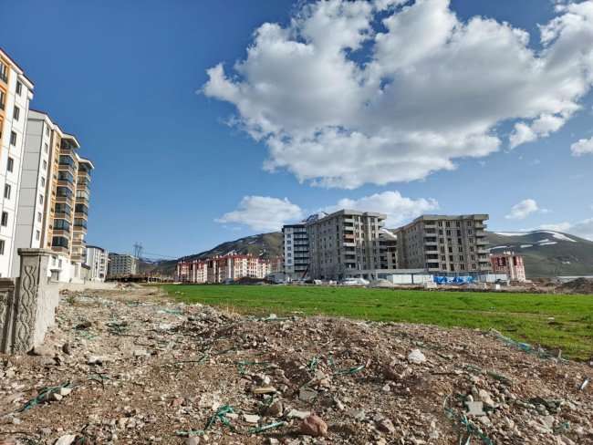 Konutlar hala teslim edilmedi