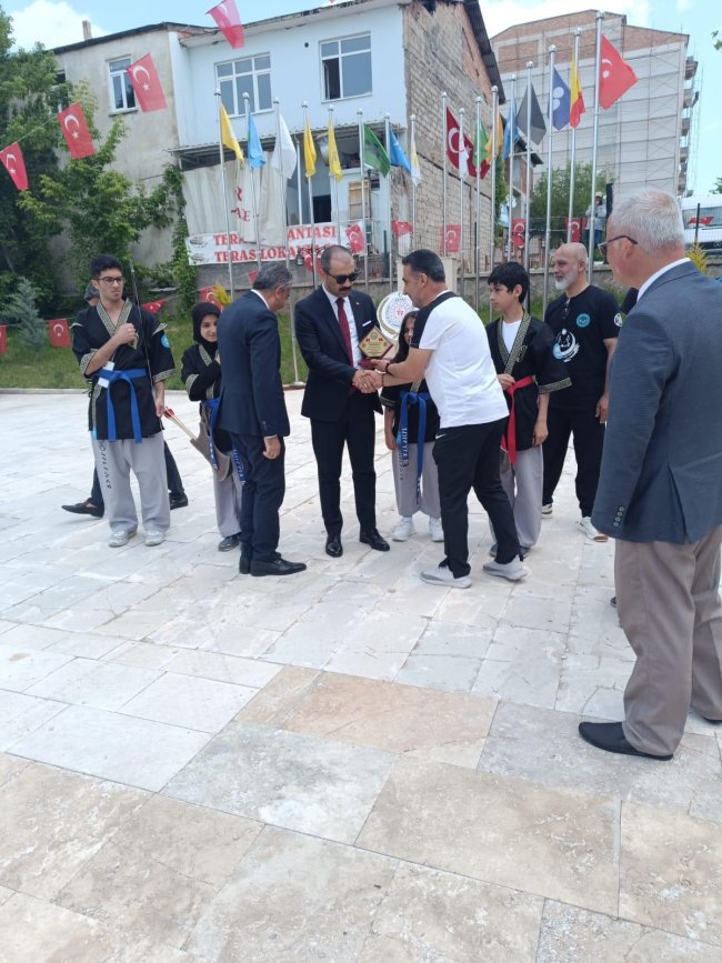 Alpagut Federasyonu'ndan Baskil'de coşkulu kutlama