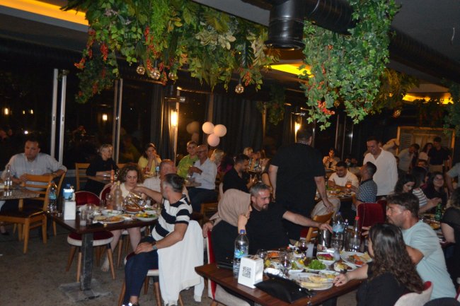 GRUP URFA SIRA GECESİ EKİBİ BERGAMA'DAYDI