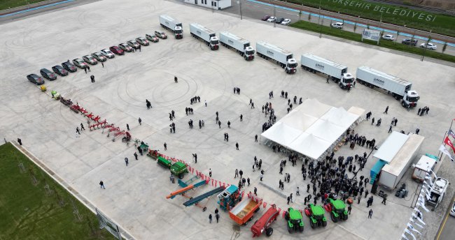 KATI ATIK TRANSFER ARAÇLARI VE 3. TARIM MAKİNALARI PARKI’NIN AÇILIŞI YAPILDI