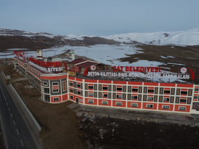 Çat Belediye Başkanı Arif Hikmet Kılıç'ın Sessizliği Tepkilere Yol Açıyor