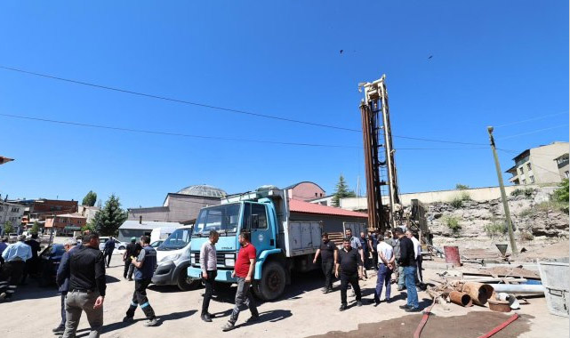 Akpunar'ın Yeniden Refah Partisi'nden İstifası yerel siyasette büyük yankı uyandırdı