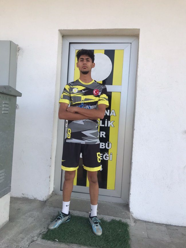 Yakutiyespor Altyapısının Parlayan Yıldızı Muhammetcan Aras, Kombinaspor Formasıyla Sahaya Çıkıyor