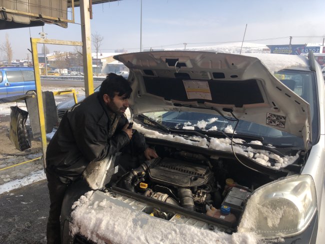 Oto Bakımında Yağ Seçimi ve Önemi: Aracınız İçin En Doğru Yağı Seçmek Hayatidir!
