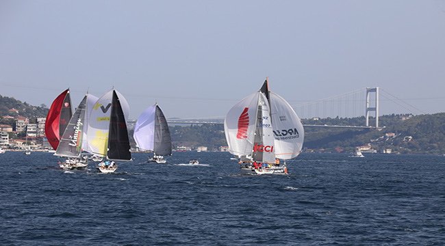 İstanbul iki gün süren yelken yarışlarına ev sahipliği yaptı