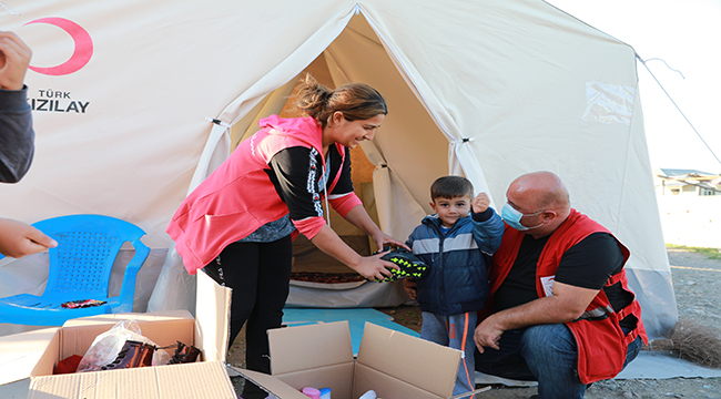 Azerbaycanlı Memmedova: “Evdir Düzelir”