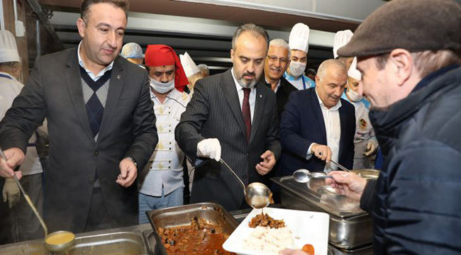 Aşevinde iftar bereketi