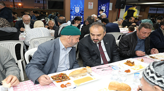 Aşevinde iftar bereketi