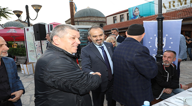 Üsküp’te gelenek bozulmadı