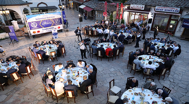 Üsküp’te gelenek bozulmadı
