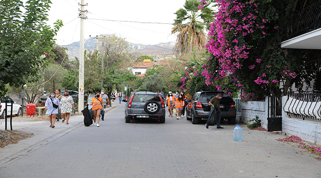 ORTAK TEMİZLİĞİN EN DİKKAT ÇEKİCİ ATIKLARI “MASKELER”