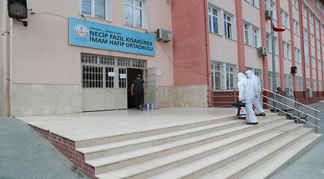 Okullar Dezenfekte Ediliyor