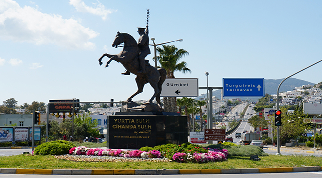 BODRUM MİSAFİRLERİNİ BEGONVİLLERLE KARŞILAYACAK