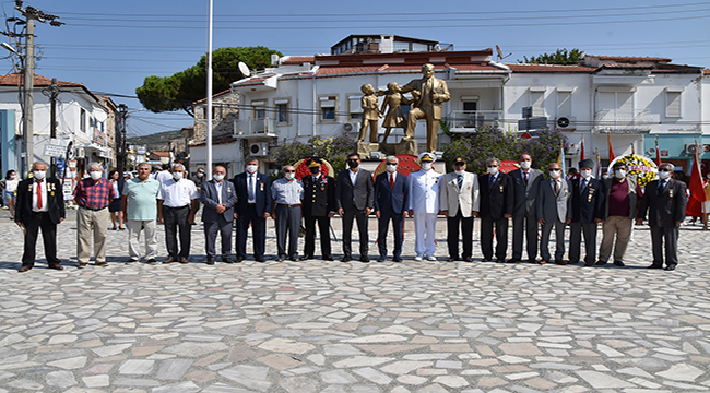 FOÇA’DA GAZİLER GÜNÜ TÖRENİ