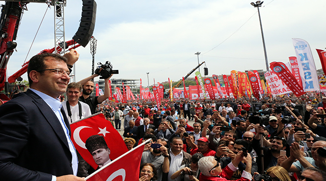 Başkan İmamoğlu 1 Mayıs Mitingi'ne katıldı