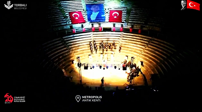 Evde kalan vatandaşlara 'Canlı' konser