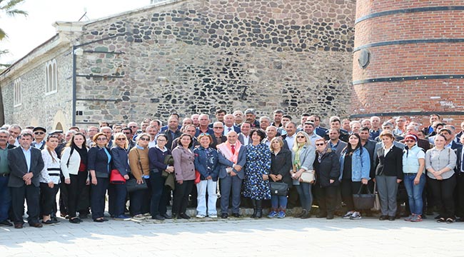 Başkan Soyer'in ilk büyük buluşması üretici kooperatifleriyle gerçekleşti