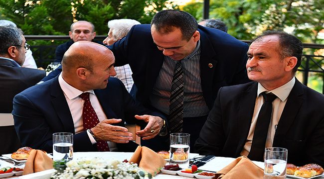 Başkan Soyer, "Mahallelerimizin ihtiyaçları anında çözülecek"