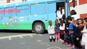 İBB Gençlik Meclisi ''Kreşbüs''ile çocukların hizmetinde 