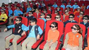 Sarıyer'de 12 Bin Çocuğun 3 D Sinema keyfi