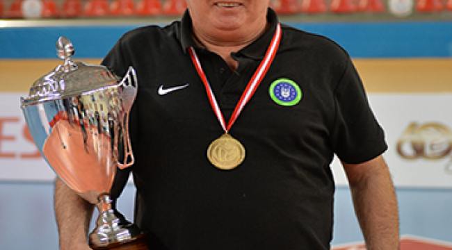 Aksoy ile yollar ayrıldı