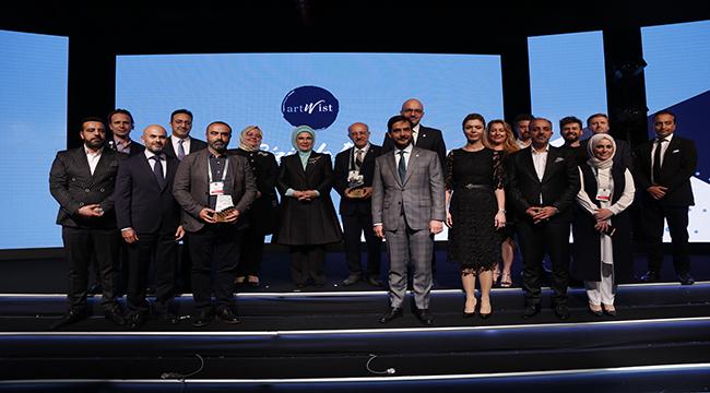 Havalimanı İnşaatında Çıkan Atıklar Sanat Eseri Oldu