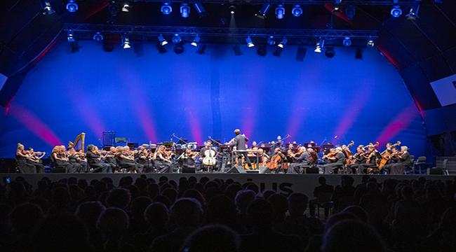 BODRUM MÜZİK FESTİVALİ’NDE UMUT SENFONİSİ AYAKTA ALKIŞLANDI