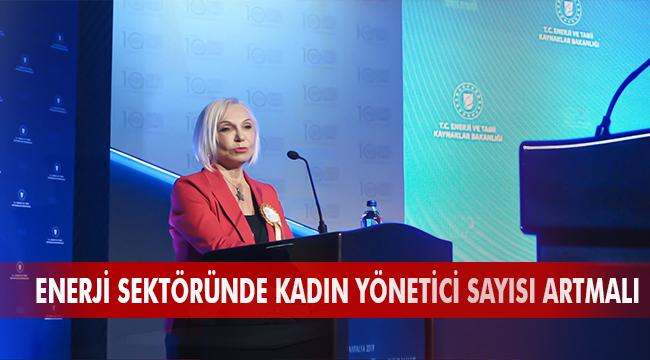Enerjiye yön veren kadınlar oturumu