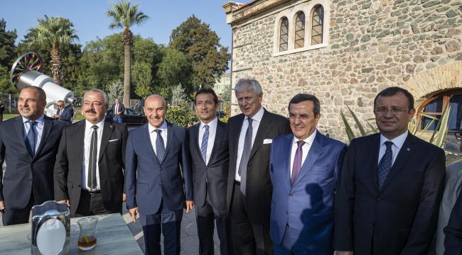 Soyer: İzmir, Akdeniz'in "deniz başkenti" olacak