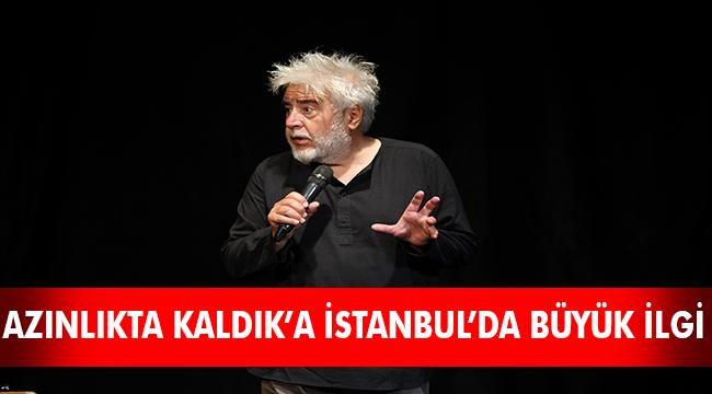 UĞUR YÜCEL TEK KİŞİLİK GÖSTERİSİ İLE İSTANBUL'DA YENİDEN SAHNEDE