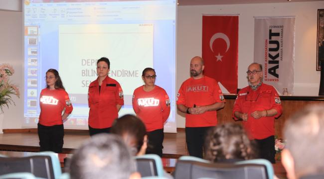 EFES SELÇUK BELEDİYESİ PERSONELİNE DEPREM EĞİTİMİ