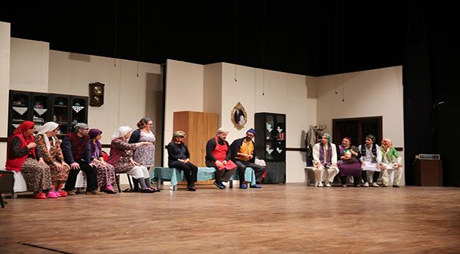 Oğlan Bizim Kız Bizim Tiyatro Severler ile Buluştu