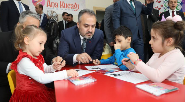 Gelecek ‘Ana Kucağı’nda şekilleniyor