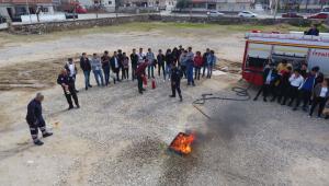 İtfaiyeden Üniversite Öğrencilerine Yangın Eğitimi